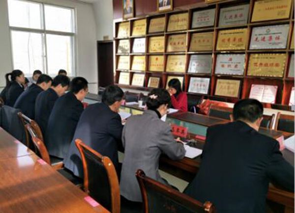 河东乡党委召开领导班子专题民主生活会